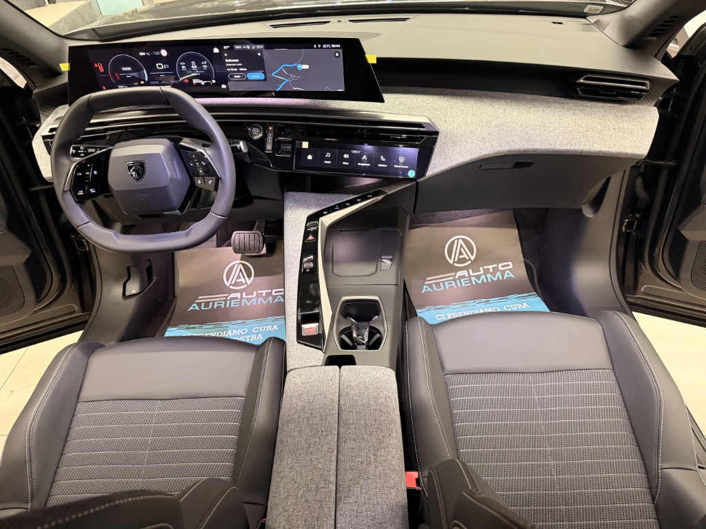 PEUGEOT 3008 1200 HYBRID 145 CV ALLURE CAMERA 360